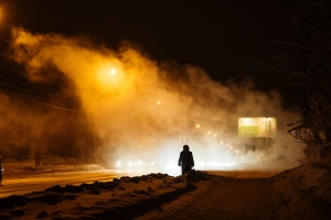 Mikhail Koninin_Woman waiting for taxi (On the street - Novosibirsk)