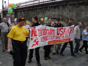 Pochod Komunistické strany mládeže, foto: SocSol
