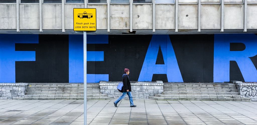 FEAR Dublin Ireland Color street photography Giuseppe Milo cr