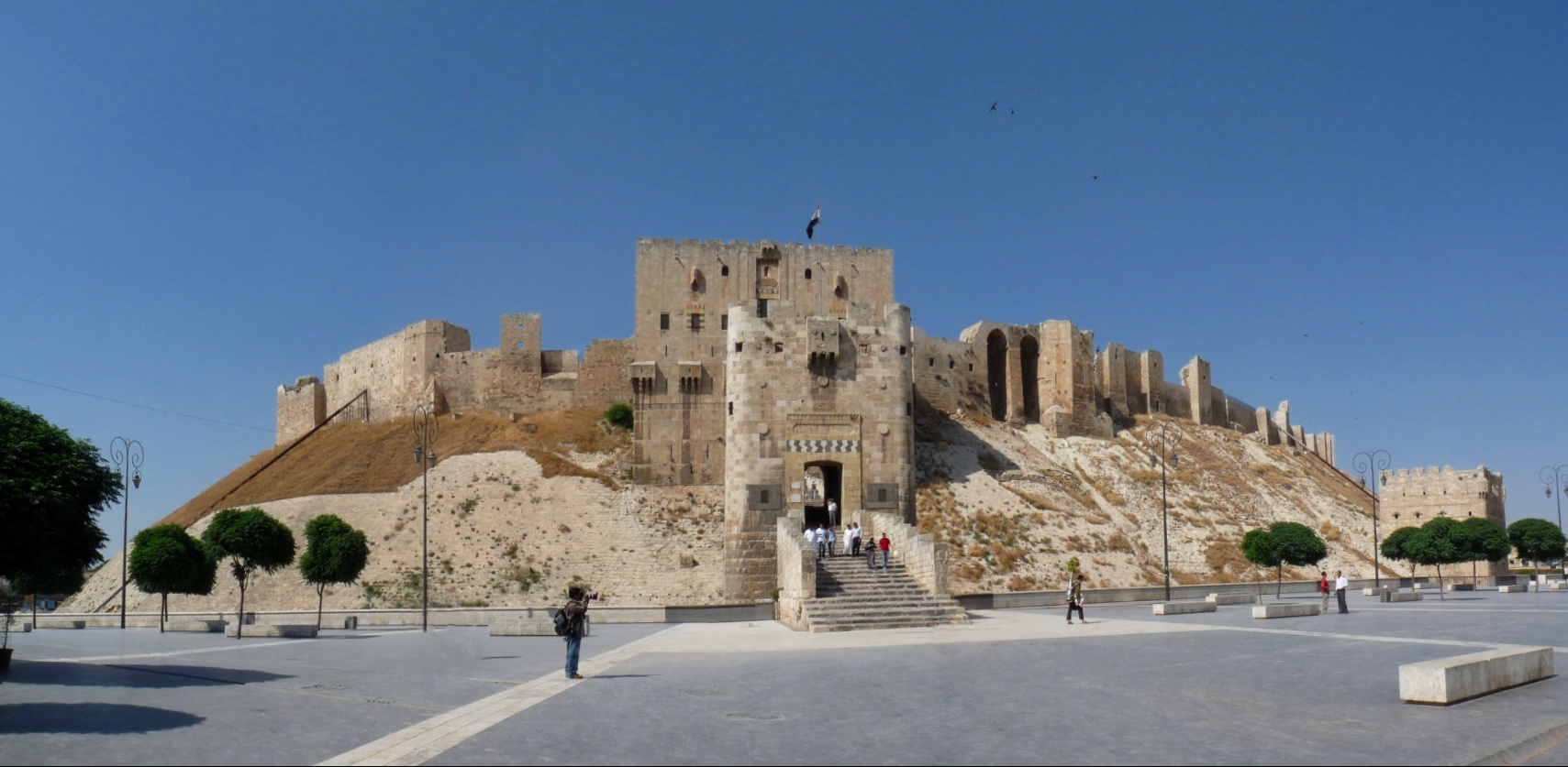 Citadel of Aleppo e1463589150936