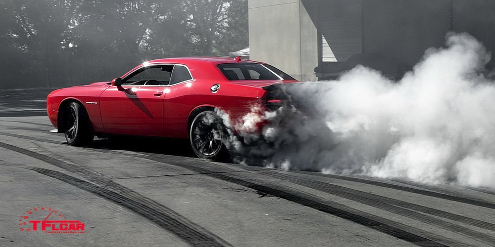 2015 dodge srt challenger hellcat burnout