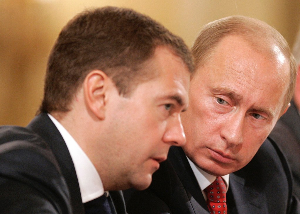 Dmitry Medvedev and Vladimir Putin photo Dmitrij Medvedev commons.wikimedia.org