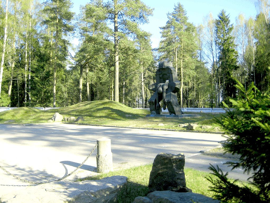 Памятник Молох тоталитаризма GAlexandrova