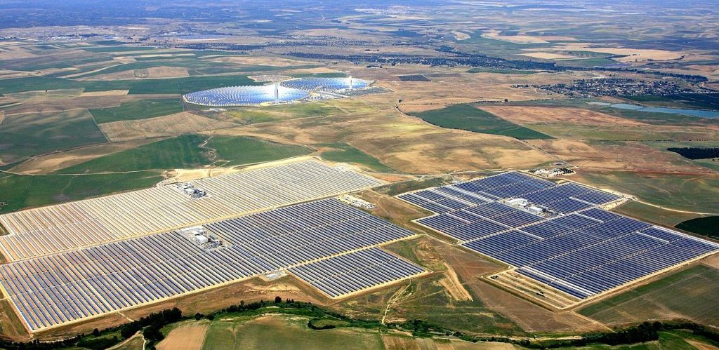 Aerial view of the unit I III and IV of Abengoa Solars Solnova Solar Power Station by Abengoa Solar