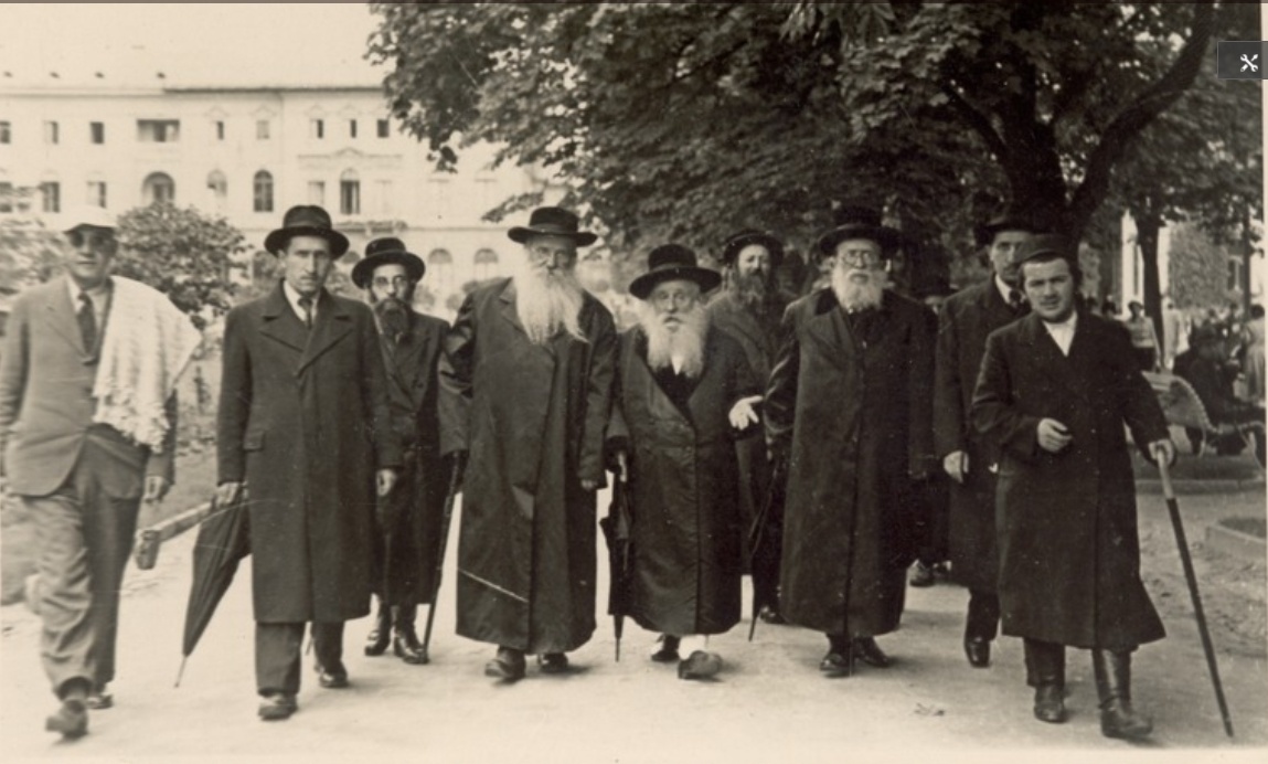 Group of orthodox Jewsin Przeworsk before WWII by unknown author