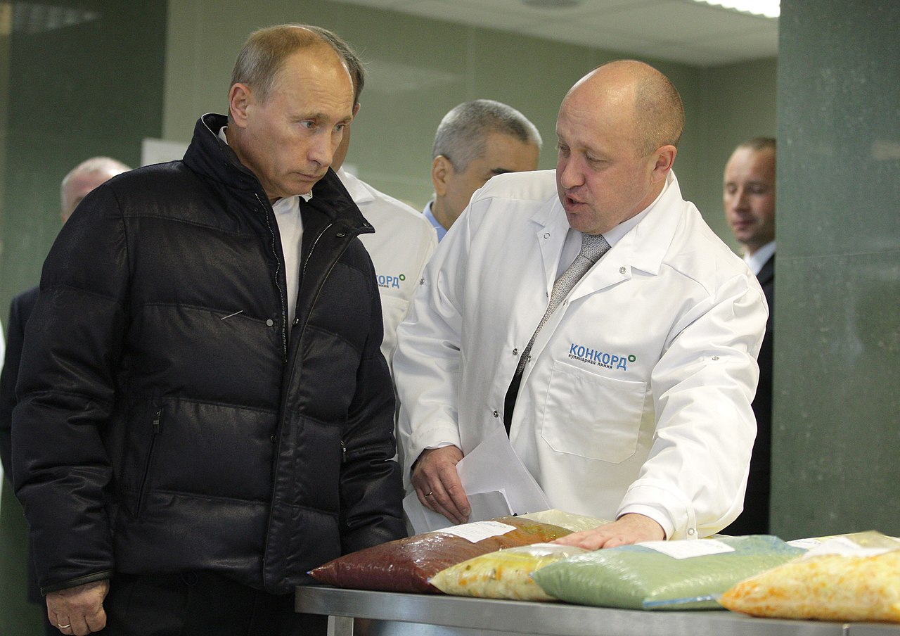 Vladimir Putin tours Prigozhin's Concord factory by Government of the Russian Federation