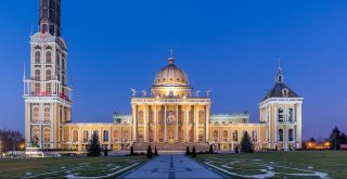 View of the Basilica of Our Lady of Sorrows Queen of Poland located in the village of Lichen Stary by Diego Delso